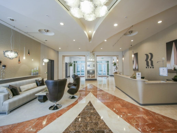 Downtown Sarasota Vacation Rentals Luxury Condo with Skyline Views